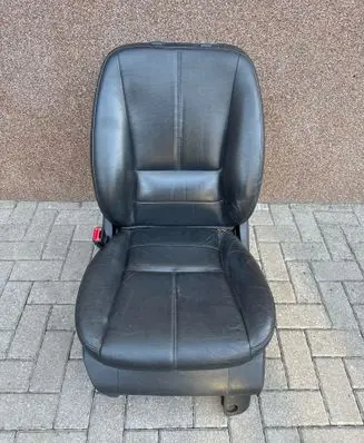 Mercedes-Benz ML W163 Front driver seat