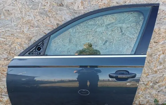 Audi A6 S6 C7 4G Front door LX5N