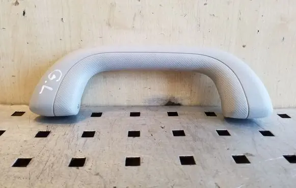 Hyundai ix35 Rear interior roof grab handle 853422S000