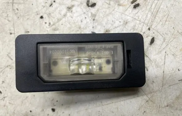 BMW X1 E84 Number plate light 7193293 104721337