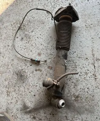 Rear shock absorber/damper