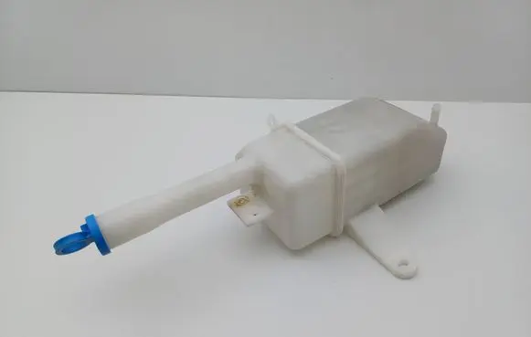 KIA Carens I Windshield washer fluid reservoir/tank 0K2C615350