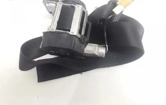 Alfa Romeo 147 Front seatbelt e2049077