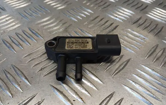 Seat Leon (1P) Exhaust gas pressure sensor 076906051A