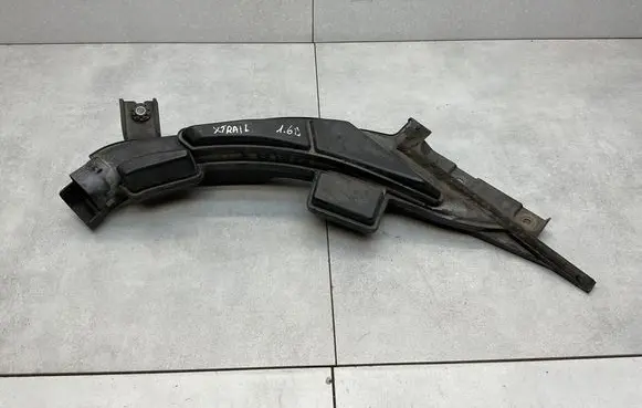 Nissan X-Trail T32 Air intake duct part 4BE0A