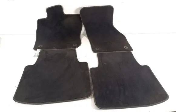 Volkswagen PASSAT B9 Car floor mat set 3J1863011