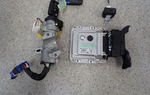 KIA Ceed Engine control unit/module 391192B380