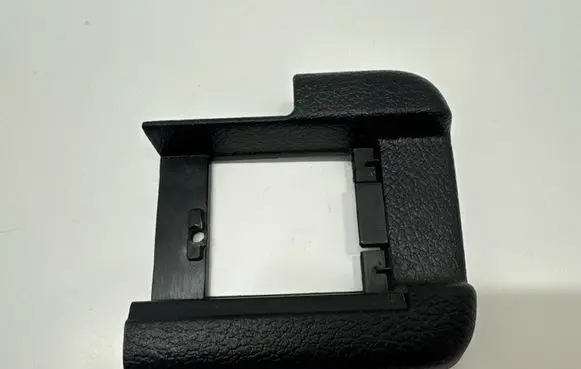 Ram 1500 Front passenger seat rail trim 5ZF22TRMAC 61868AH