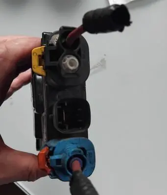 Renault Trafic III (X82) Positive wiring loom 