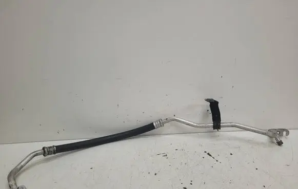 Subaru Outback Air conditioning (A/C) pipe/hose