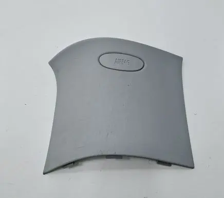 (D)pillar trim (top)