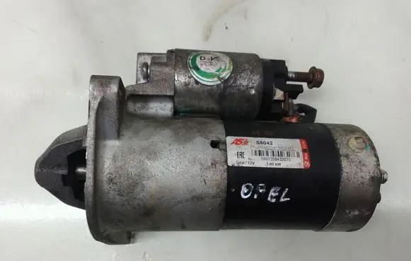 Opel Zafira B Starter motor 5901259423273