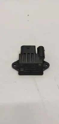 Jeep Grand Cherokee (WK) Glow plug pre-heat relay A6429005801