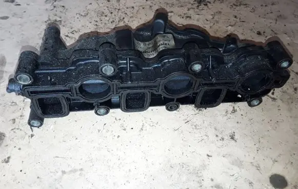 Audi A8 S8 D3 4E Intake manifold 059129712T 2900316759