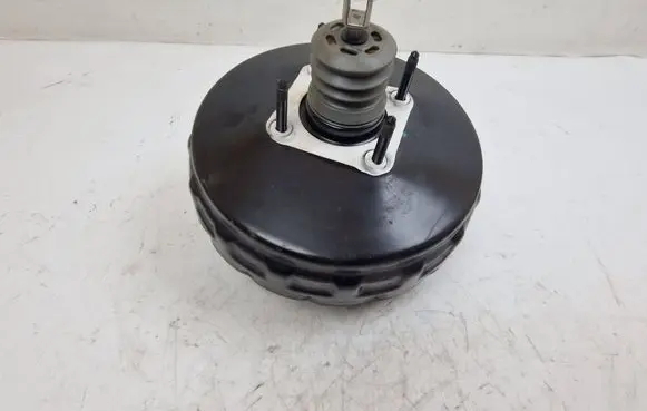 Land Rover Freelander 2 - LR2 Brake booster 6G912B195NE