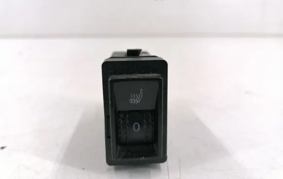 Skoda Superb B5 (3U) Seat heating switch 3U0963563