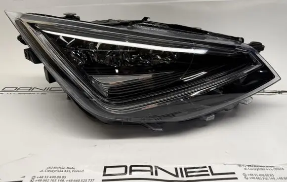 Seat Ibiza I (021A) Headlight/headlamp 6F1941008E