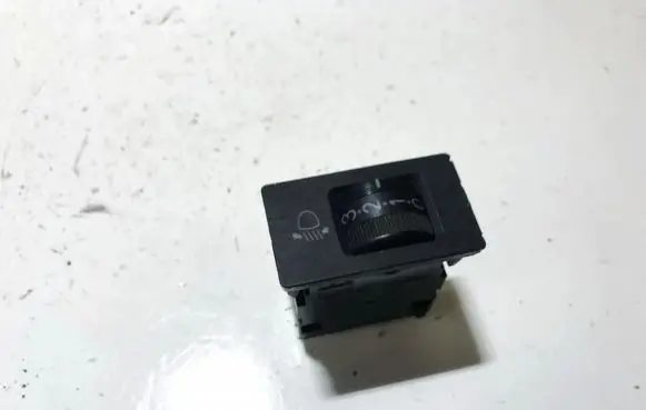 Mercedes-Benz A W169 Headlight level height control switch 8413244010