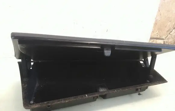 Volkswagen Sharan Glove box 7M3858337