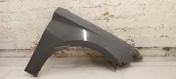 Cupra Leon Fender 5FA821116G