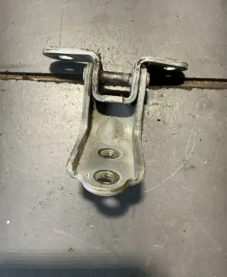 Hyundai Sonata Front door upper hinge