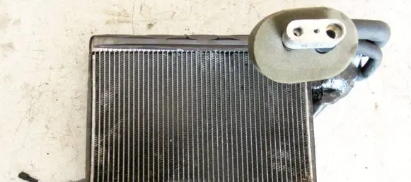 Land Rover Discovery 3 - LR3 Heater blower radiator 