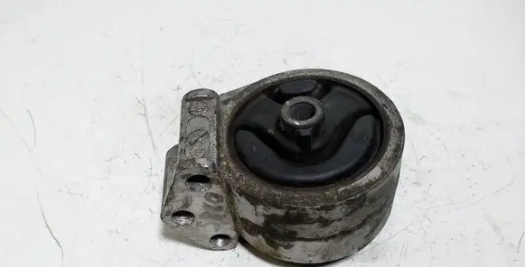 Mitsubishi Carisma Engine mount bracket 3318040 30814380