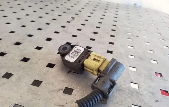 Toyota Corolla E120 E130 Airbag deployment crash/impact sensor 8917302030
