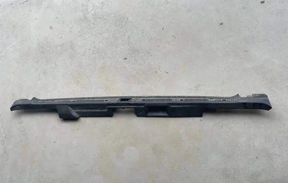 Mercedes-Benz SL R129 Trunk/boot sill cover protection 1296980089