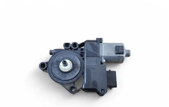 KIA EV6 Front door window regulator motor 82460CV010