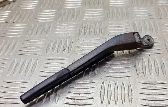 Mercedes-Benz CL C140 Headlight wiper arm 977