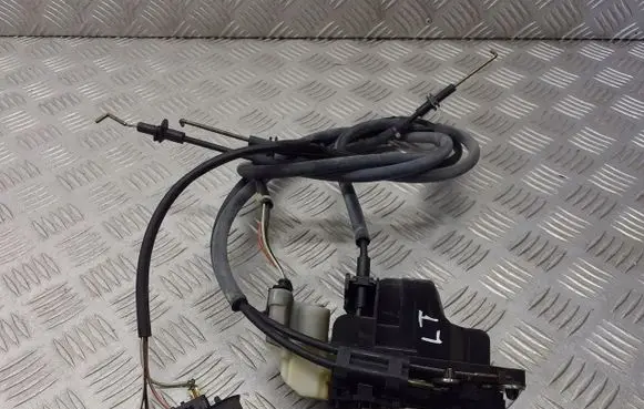 Fiat Doblo Rear door lock