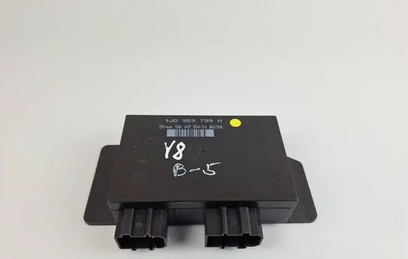 Volkswagen PASSAT B5 Comfort/convenience module 1J0959799N