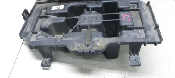 Hyundai Santa Fe Battery box tray 37150-2W500