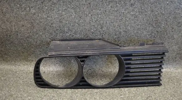 BMW 3 E30 Under headlight/headlamp trim 1876092