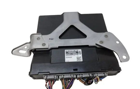 Toyota Yaris Comfort/convenience module 896810D051