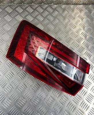 Skoda Superb B6 (3T) Rear/tail lights