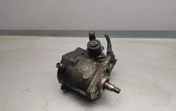 Citroen C3 Fuel injection high pressure pump R9042Z021A