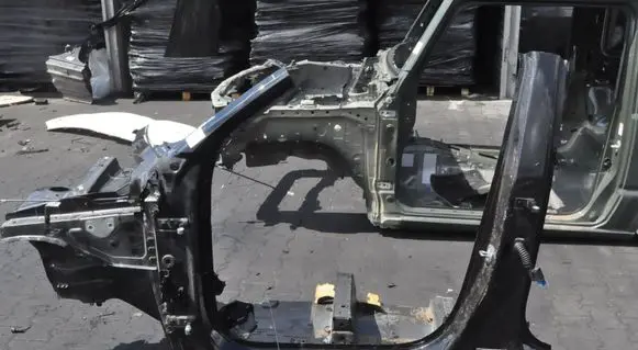 Volvo XC40 Side car body part 