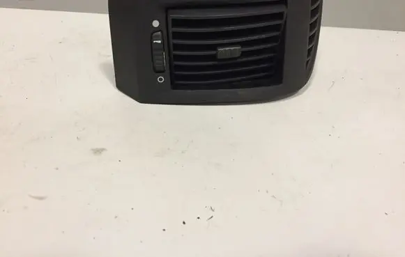 Citroen Jumper Dash center air vent grill 385812
