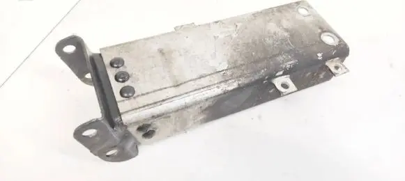 Mercedes-Benz E W211 Front bumper mounting bracket CH82311