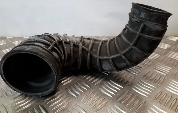 Volvo S80 Air intake hose/pipe 08634143