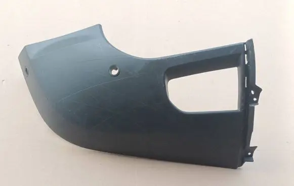 Land Rover Defender Front bumper corner part panel trim L8B217D749 L8B217D749B