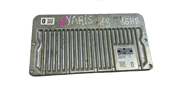 Toyota Yaris Engine control unit/module 896610DC00 MB2755002293