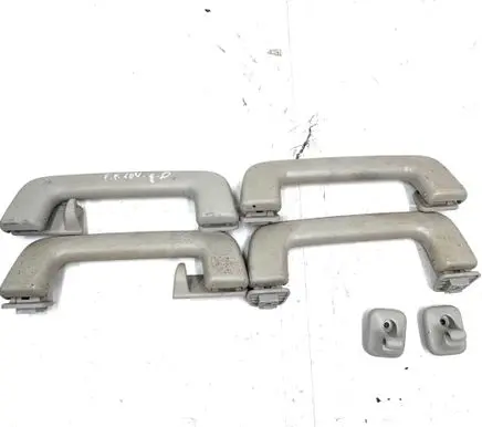 Ford Fusion II A set of handles for the ceiling DS73A045B14