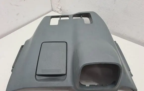 Dashboard lower bottom trim panel