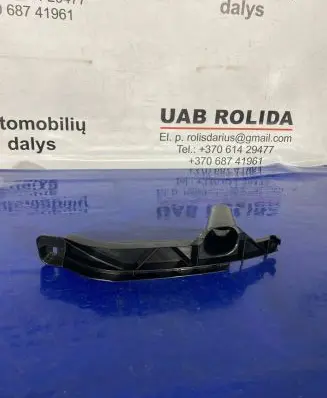Volkswagen Golf V Front bumper mounting bracket