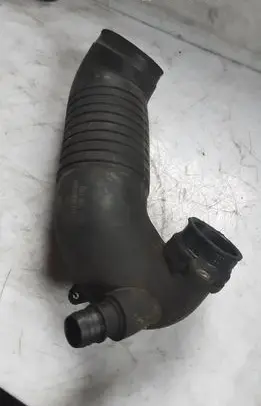 Audi A4 S4 B6 8E 8H Intercooler hose/pipe 8E0129615