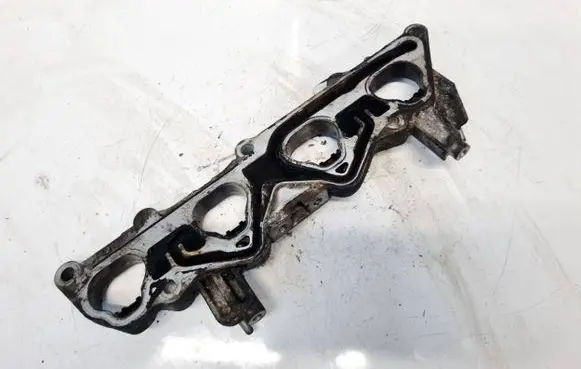 Honda FR-V Intake manifold