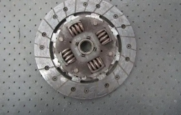 Nissan Note (E11) Clutch pressure plate 30100bc00